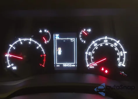 2020 Toyota 4Runner Sr5 z USA, uszkodzony, nr VIN JTEBU5JR8L5779531